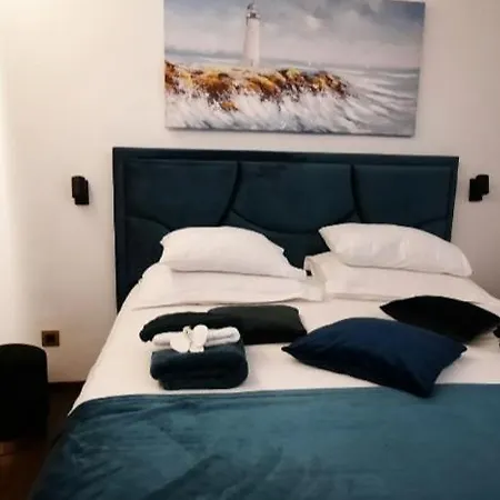 Blue Sea 公寓