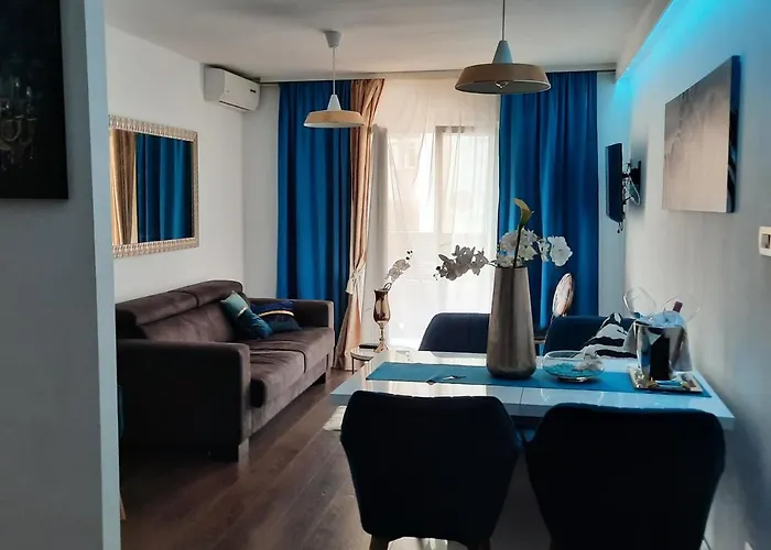 Blue Sea Apartament *